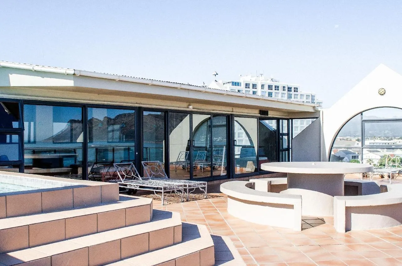Strand Pavilion Apartment